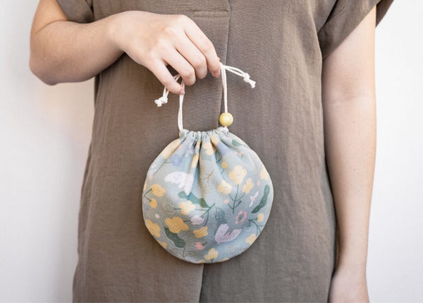 SOFT LIVING: Big Round Drawstring Pocket