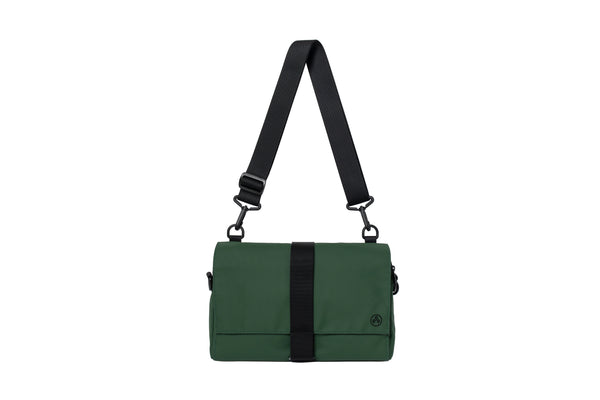 KIWEE: Fasten & Go Triangle Sling Bag Plus