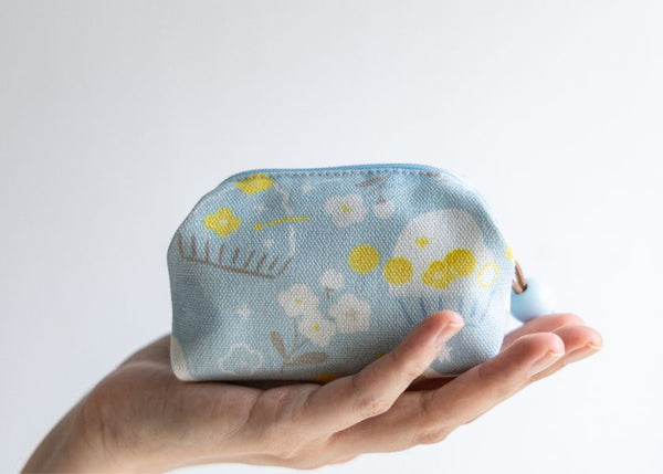 SOFT LIVING: Small Square Pouch